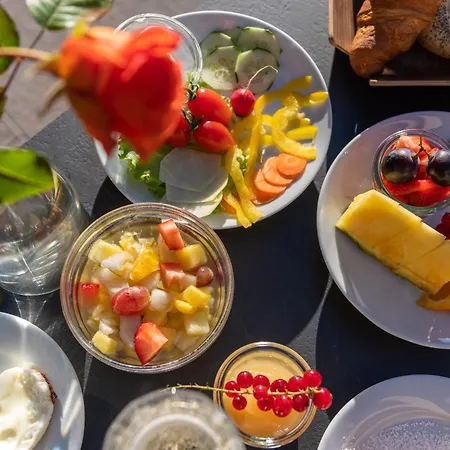 Rebenheim Bed & Breakfast *